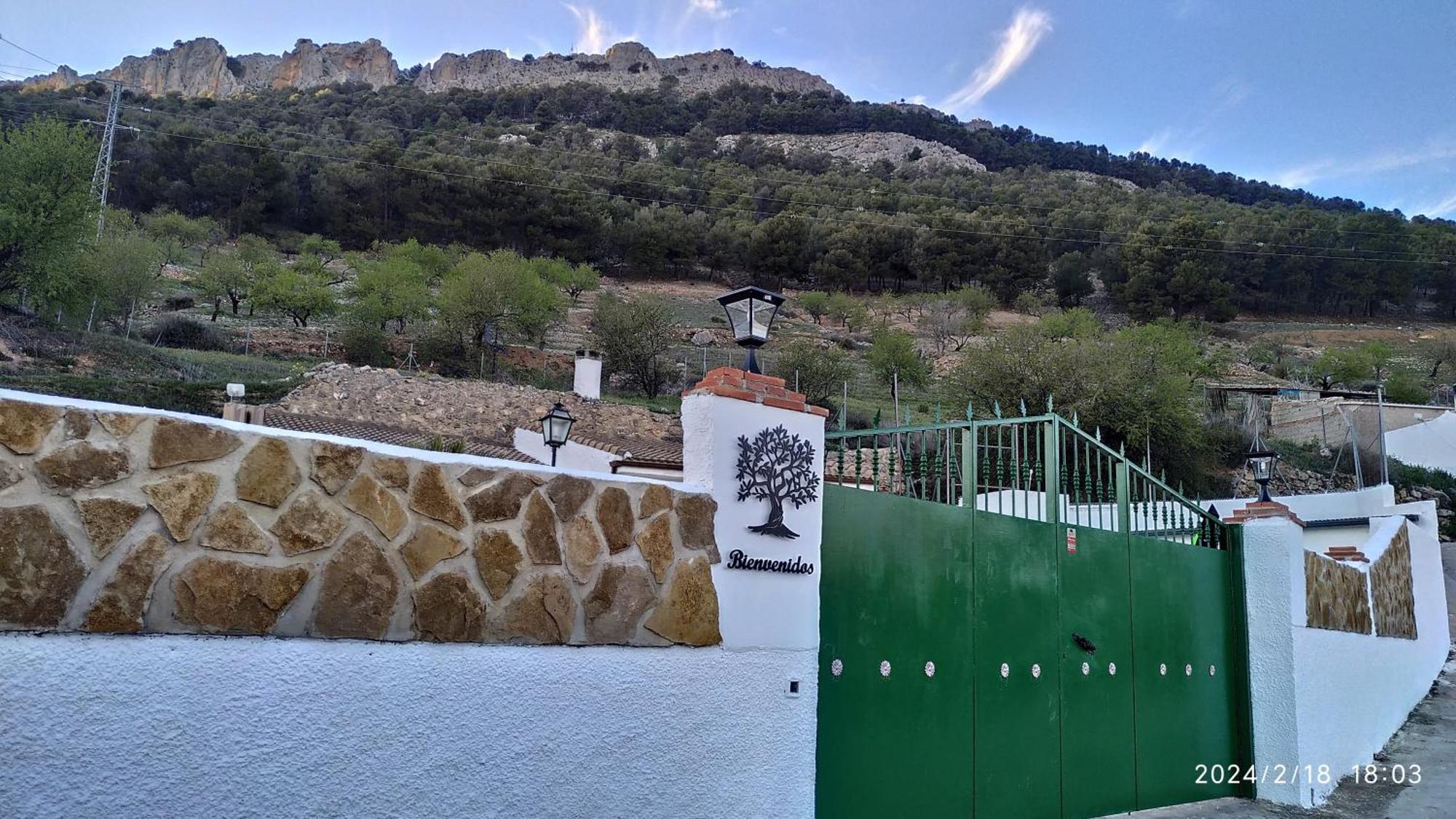 Вилла Casa Cueva El Olivo Пегалахар Экстерьер фото